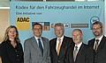 ZDK-Geschäftsführer Ulrich Dilcher, Dr. Andreas Ottofülling (Wettbewerbszentrale), Stefan J. Gaul (Mobile.de), Dr. Nicola Carbonari (Auto Scout24) und Silvia Schattenkirchner (ADAC). Foto: UnitedPictures